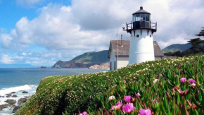 Отель HI Point Montara Lighthouse  Монтара